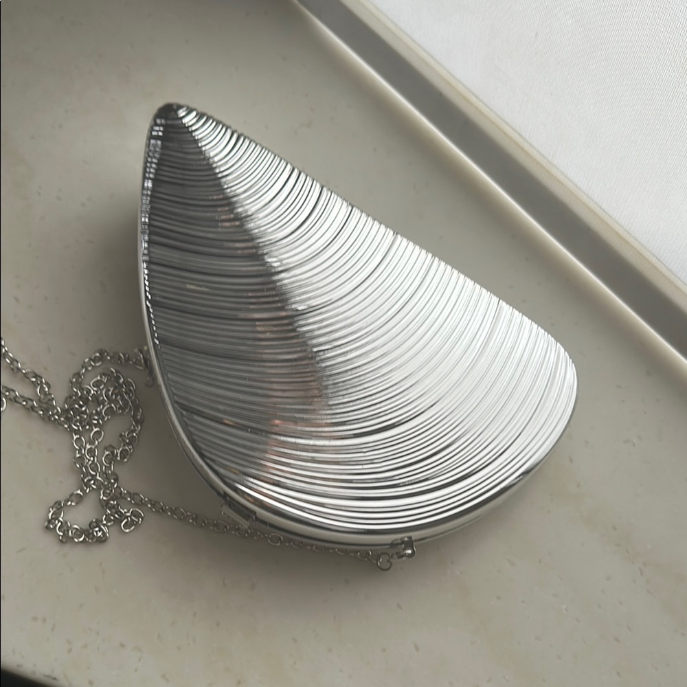 Silver Clamshell Evening Clutch
